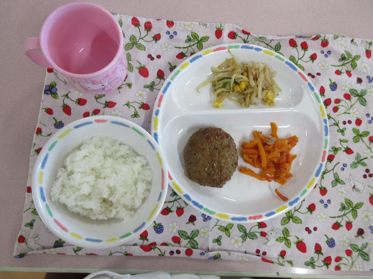 給食