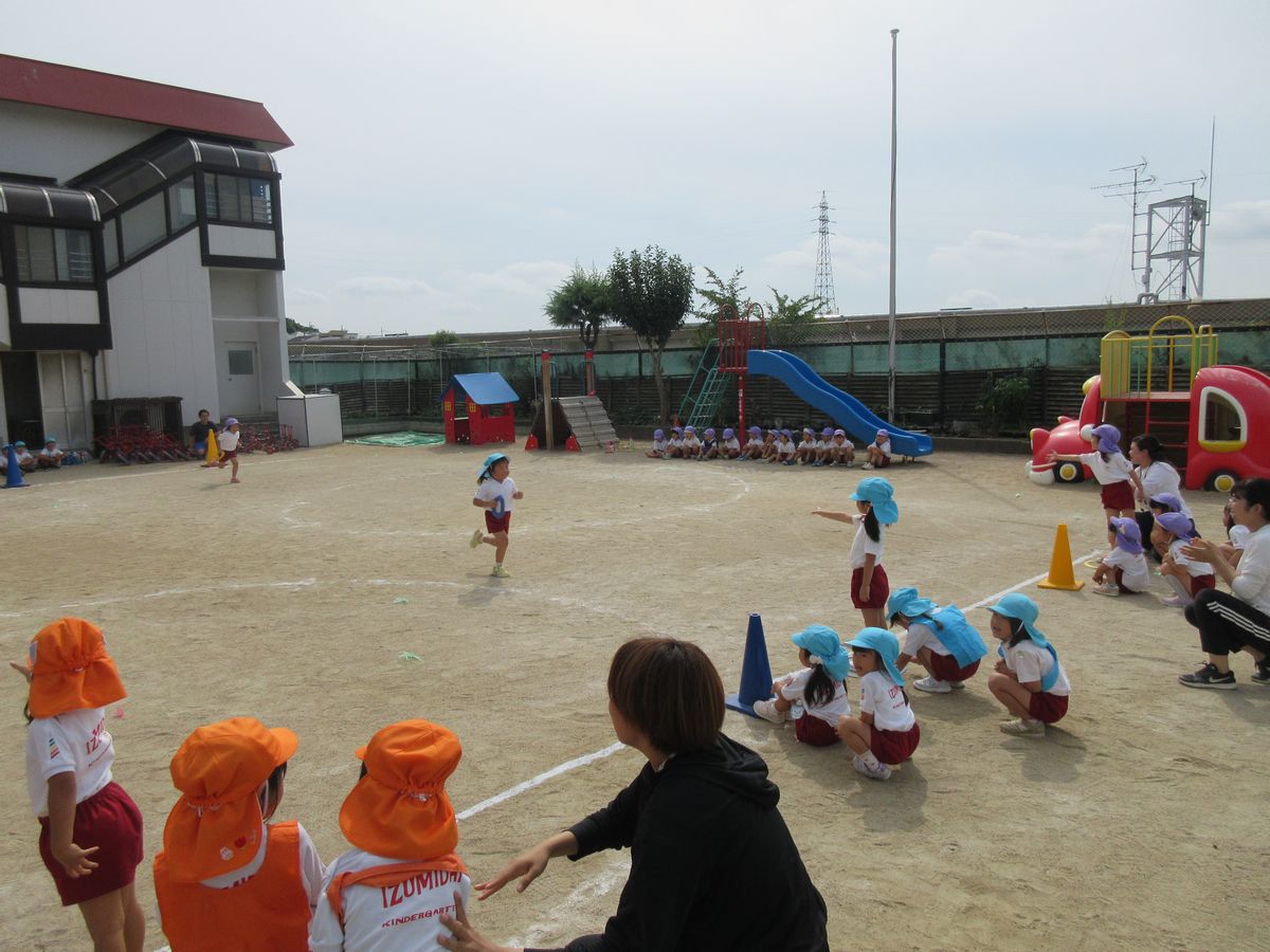 ４歳リレー女子 (7)