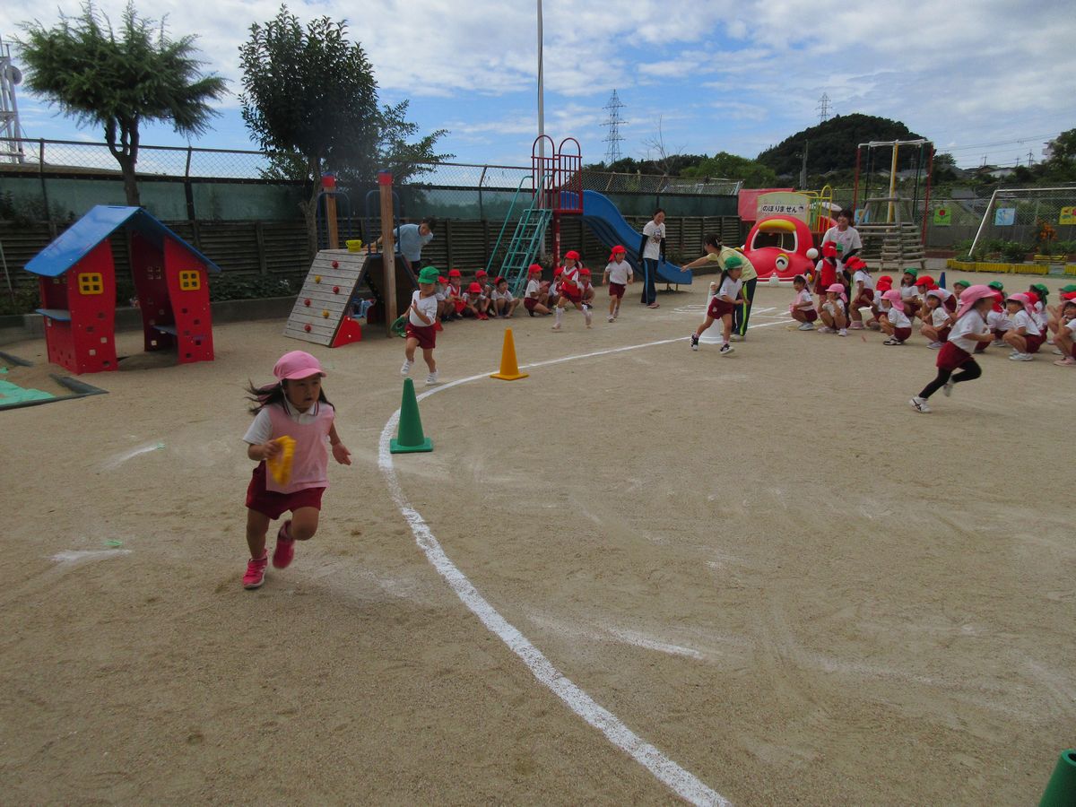 ５歳リレー女子 (3)