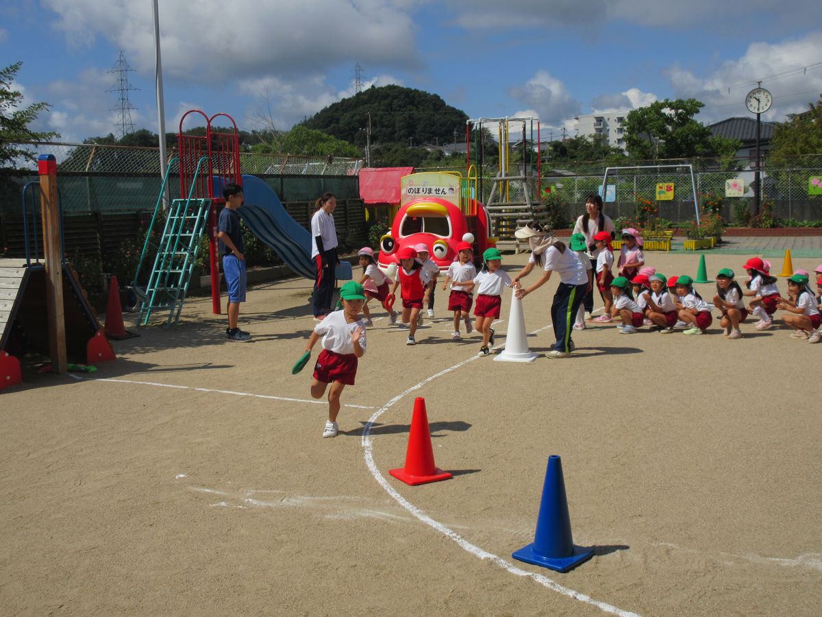 5歳リレー女子 (3)