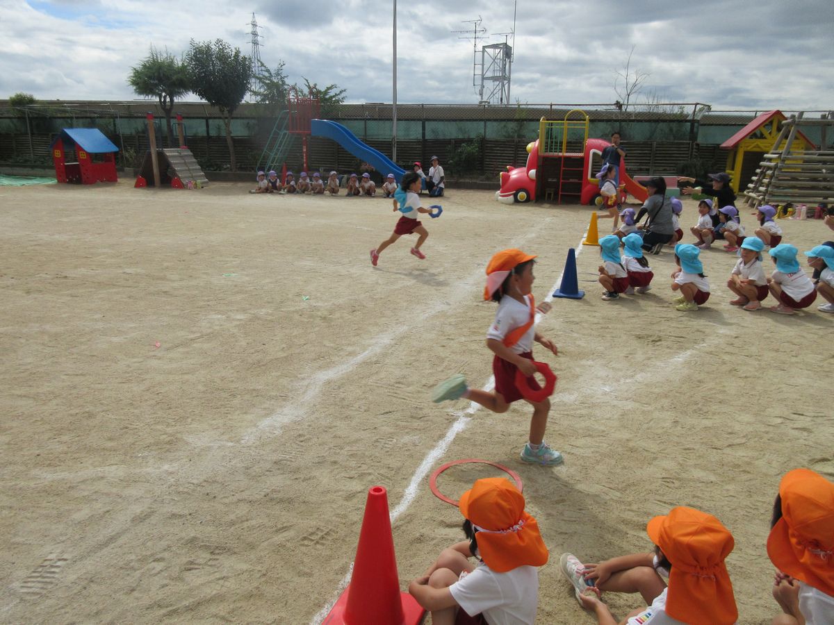 ４歳リレー女子 (5)