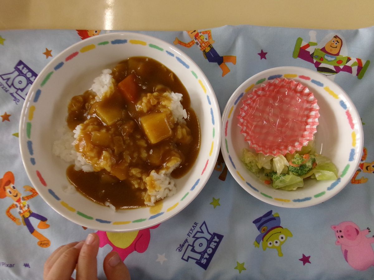 ６．給食 (3)