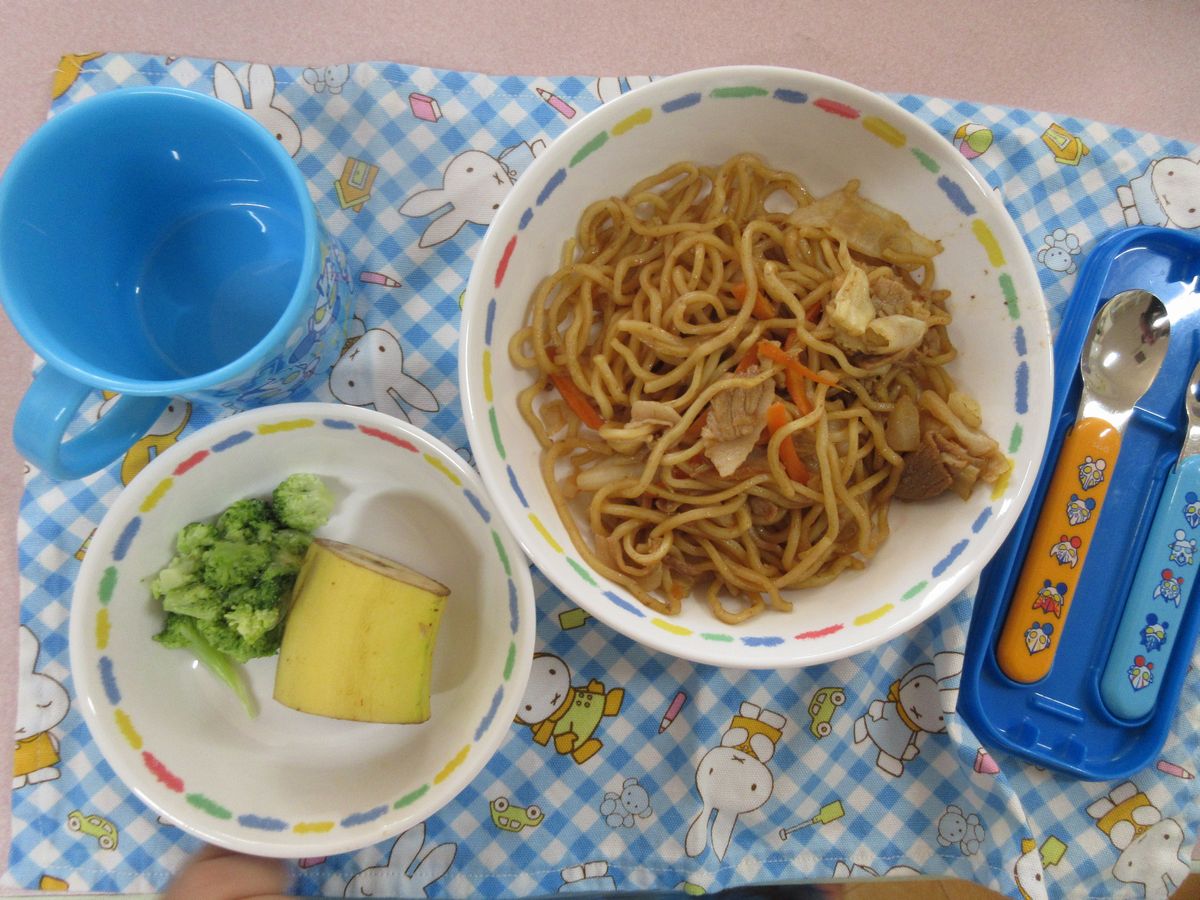 給食 (1)