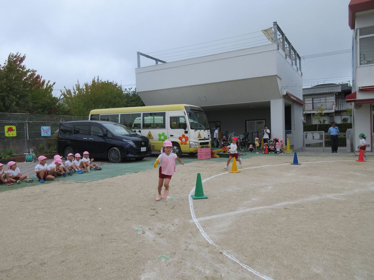 ５歳リレー女子 (4)