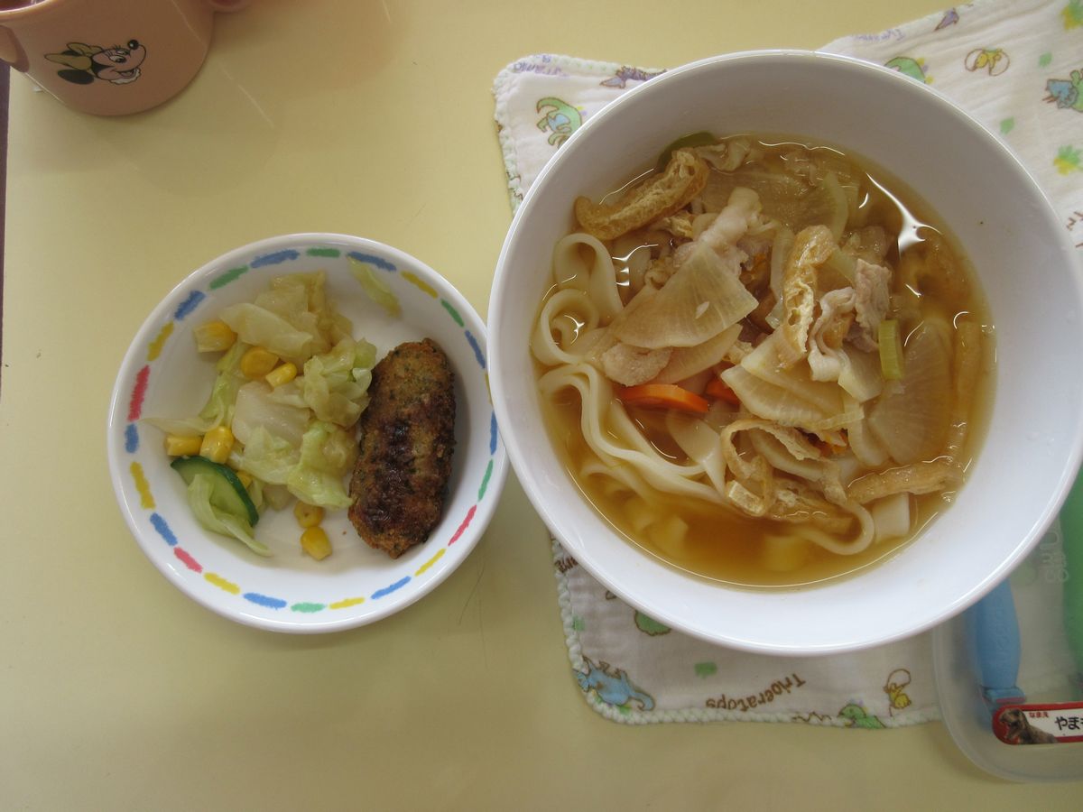 給食 (2)